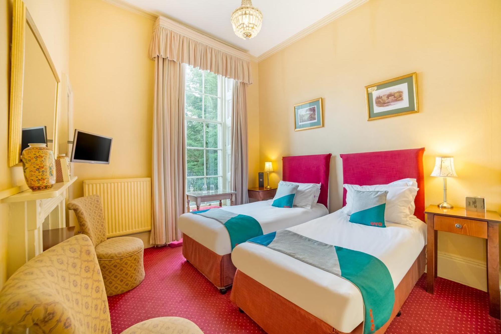 Oyo Bailbrook Lodge, Μπαθ Εξωτερικό φωτογραφία